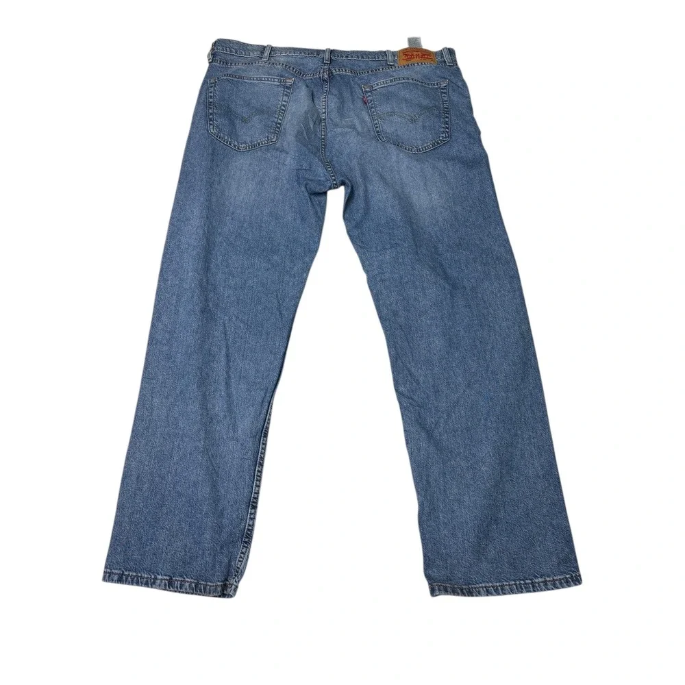 Levi's 505 Jeans Mens W42 L30 Regular Fit Straight Leg Medium‎ Wash Denim